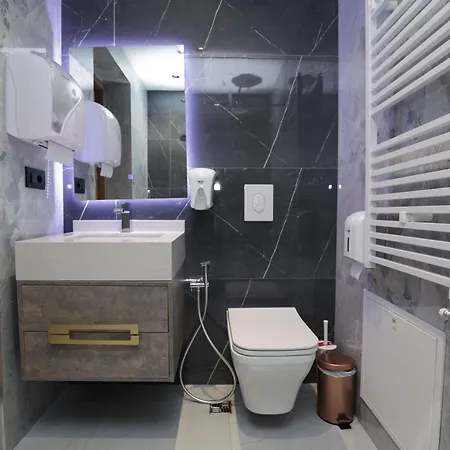 Hotel Residence Inn Tirana 4*