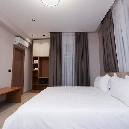 Residence Inn Tirana 4* Tirana