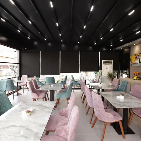 Resiidence טיראנה