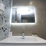 Hotel Resiidence