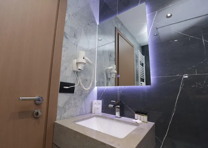 Resiidence 4* Тирана