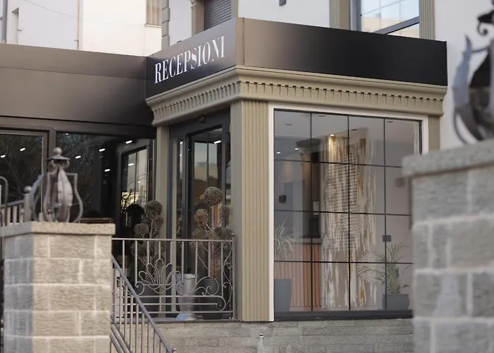 Resiidence 4* Тирана